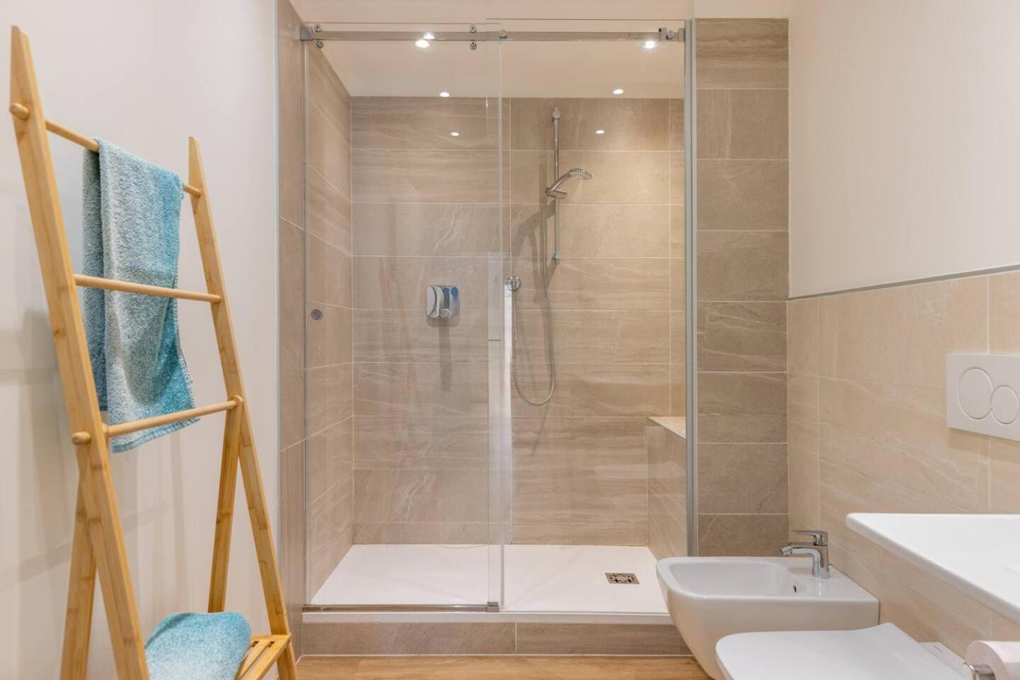 Valeria Apartment Bardolino Bagian luar foto
