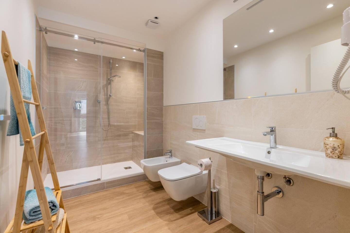 Valeria Apartment Bardolino Bagian luar foto